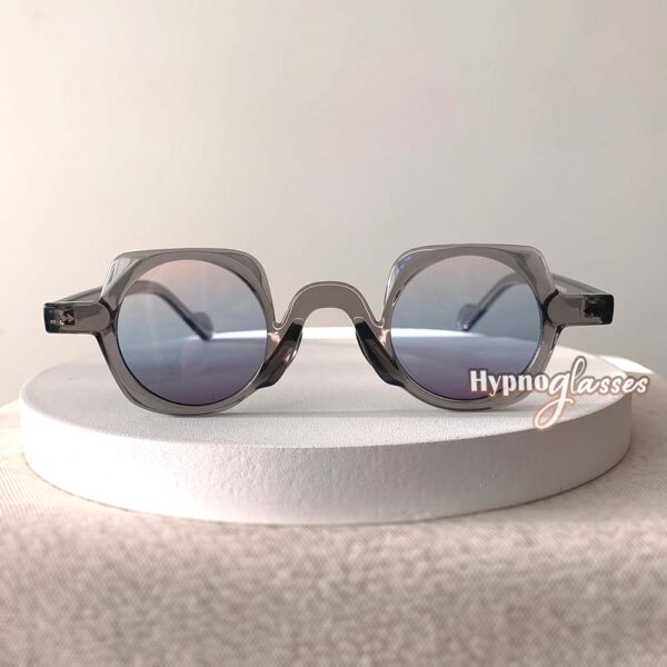 Small round sunglasses "Manor" with gray frame and gradient blue lenses