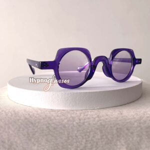 Small round sunglasses "Manor" with purple frame and gradient lenses - side view